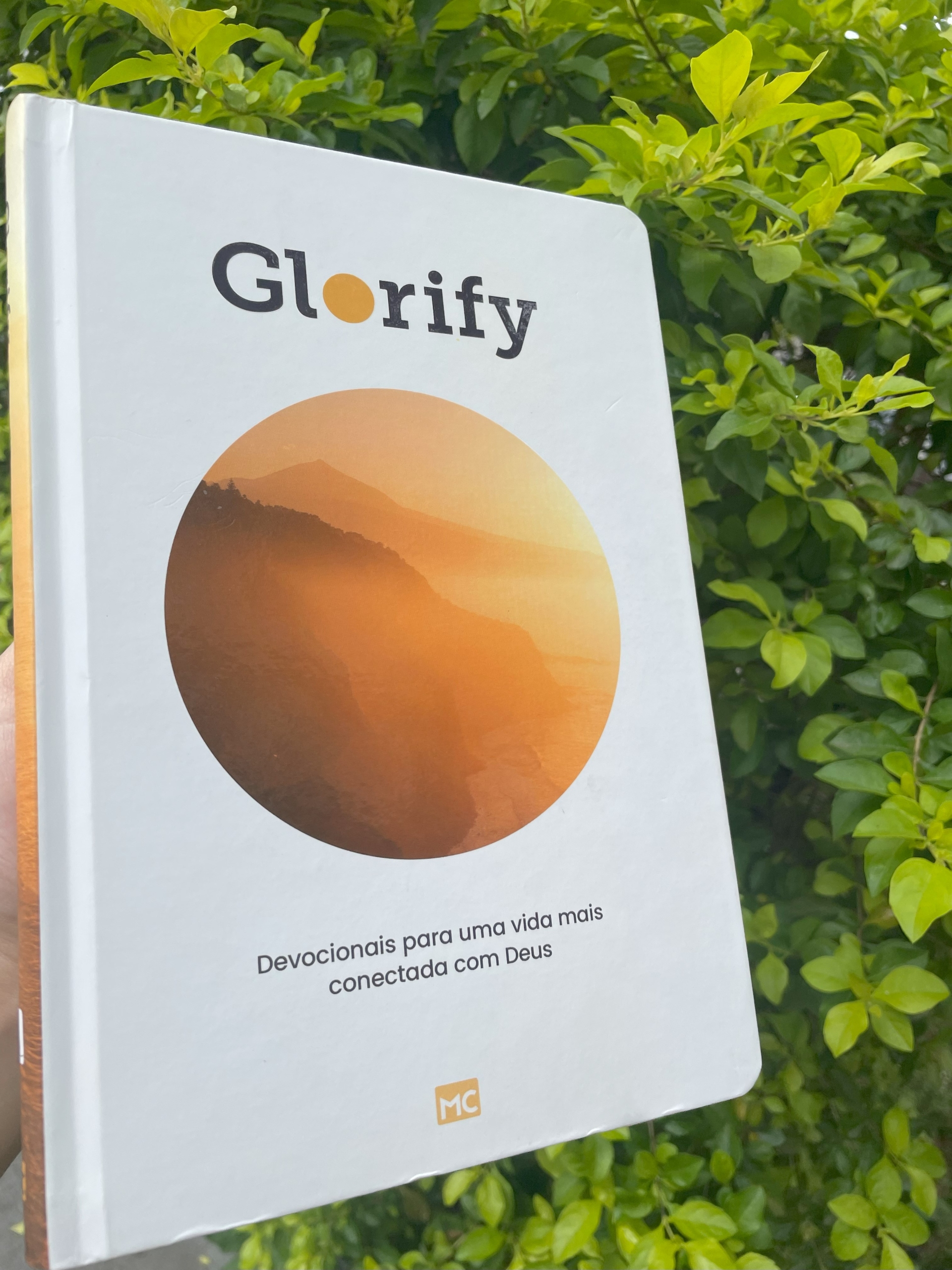 Glorify lança podcast para acrescentar mais de Deus à vida